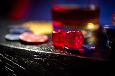 44k অ্যাপ পুশ নোটিফিকেশন এবং লাইভ আপডেট